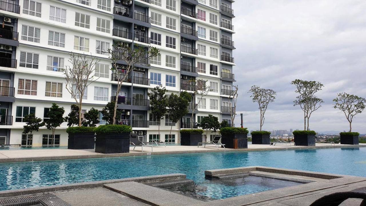 Bsp21 Family Homestay Jenjarum Ngoại thất bức ảnh