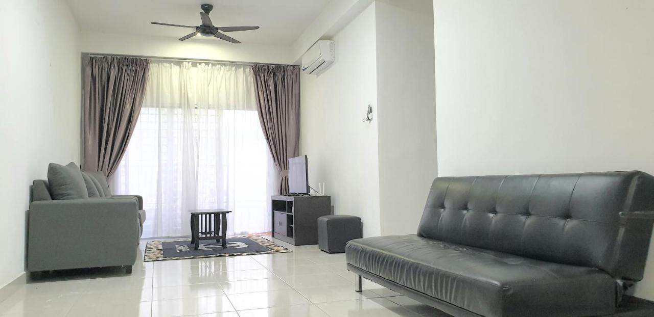 Bsp21 Family Homestay Jenjarum Ngoại thất bức ảnh